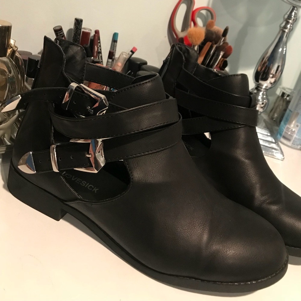 Lovesick booties